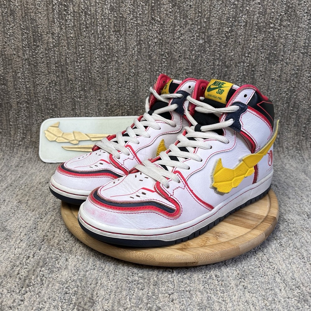 Nike Mens Size 9 Gundam x Dunk SB High Project Unicorn RX-0 Sneakers Skate Shoes